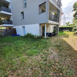 Appt 2 Au Calme - Jardin Prive - Metro D, Eurexpo, Groupama Stadium Appartement Saint-Priest (Rhone)